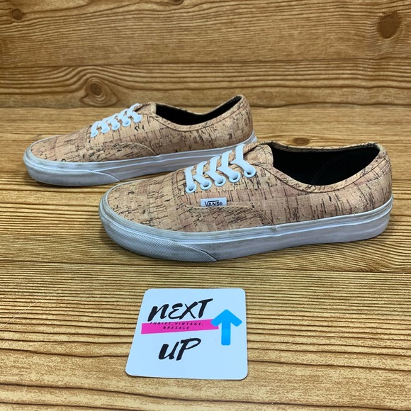 Vans Shoes - Vans Cork Tan Lace Up Low Top Casual Skate Surf Sneakers Shoes Women’s size 8